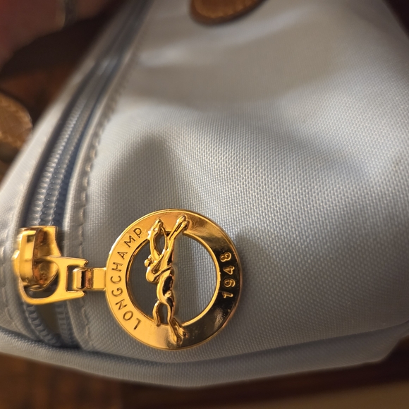 EUC Longchamp Sky Blue Tote with Brown Leather and Gold Details - Picture 3 of 7